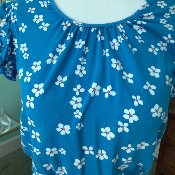 Draper James Faith Dress in Ditsy Daisy - Blue Aster Size Small - Picture 6 of 10